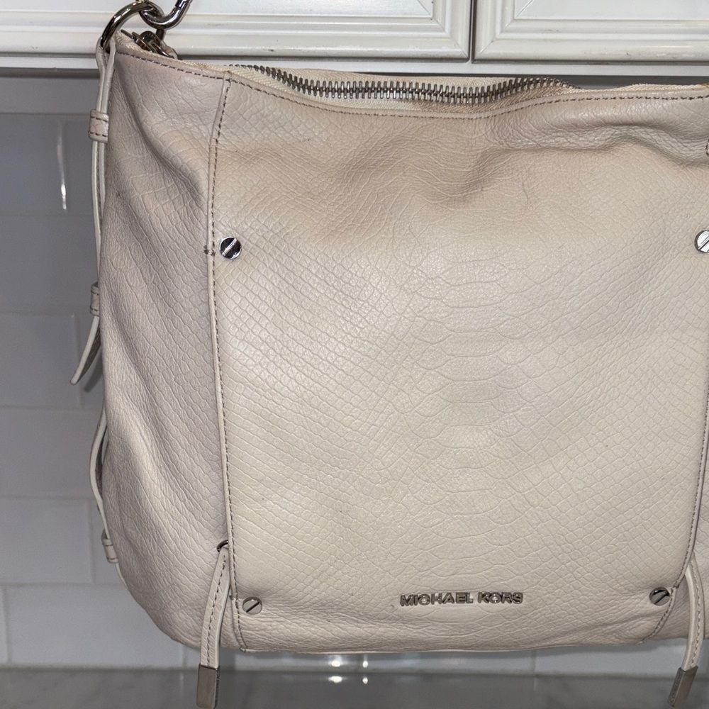 Michael Kors Bag Purse Handbag Leather Snakeskin Embossed Crossbody Shoulder Bag - Picture 2 of 14